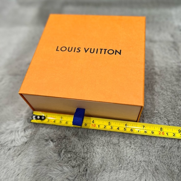 Louis Vuitton box - Picture 6 of 7